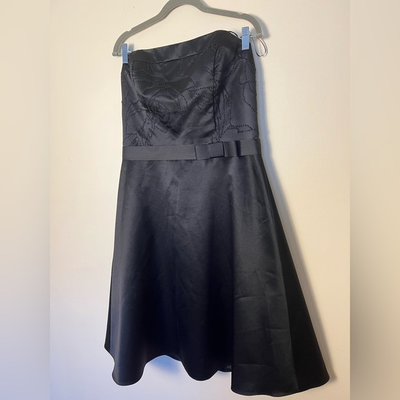 ABS Allen Schwartz Womens Black Cocktail Dress 12 Strapless  A-Line Prom Preppy - Picture 3 of 16